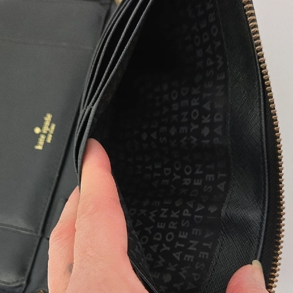 Kate Spade Black Leather Zip Around Wallet/Clutch EUC 8.5